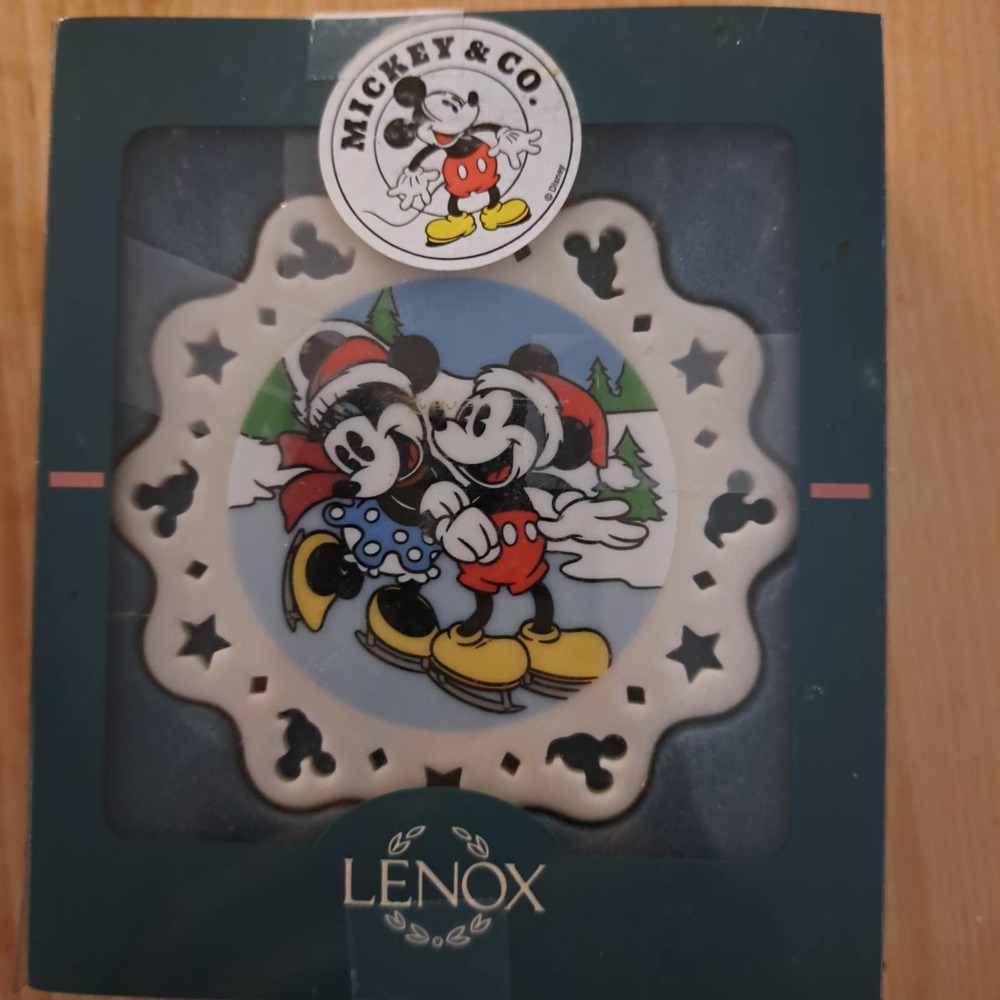 NIB LENOX Mickey & Minnie Tree Ornament in Box